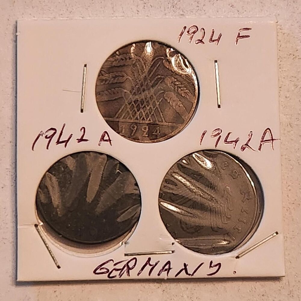 LOT OF THREE
German 10 Rentenpfennig coins.
-...
